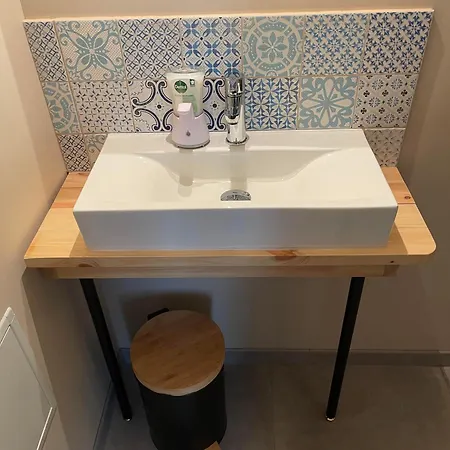 Privee Et Sa Salle De Bain Attenante مازامي