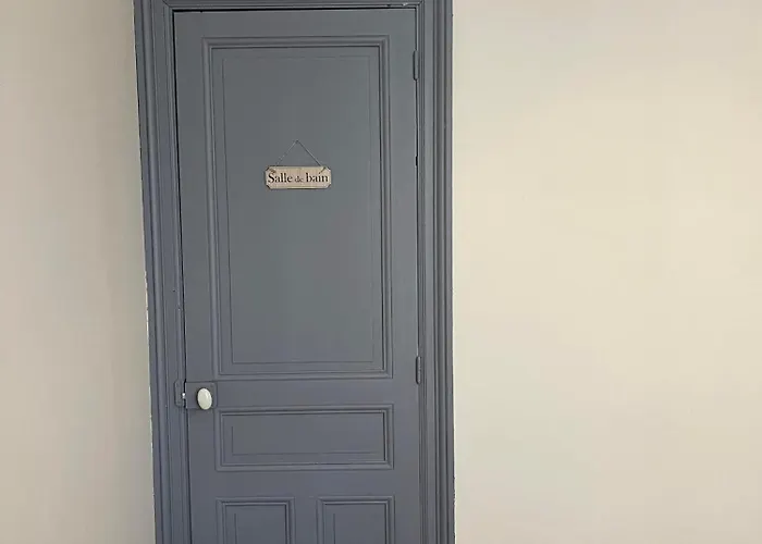 Privee Et Sa Salle De Bain Attenante Мазаме